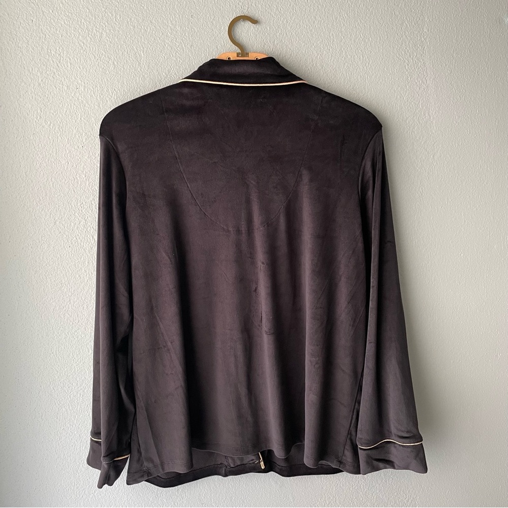 🌱5/$25🌱 JoyLab | Black Velvety/Fleece Button-Down Pajama Top - Picture 2 of 6